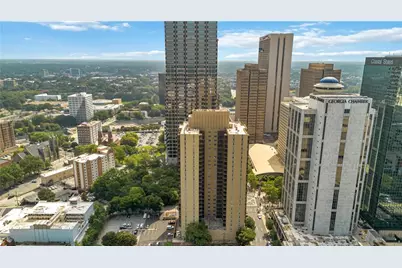 300 Peachtree Street NE #2N, Atlanta, GA 30308 - Photo 18