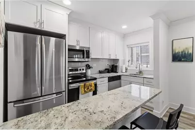 300 Peachtree Street NE #2N, Atlanta, GA 30308 - Photo 6