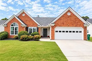 2762 Hillvale Cove Way, Lithonia, GA 30058 - Photo 1
