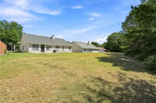 2762 Hillvale Cove Way, Lithonia, GA 30058 - Photo 38