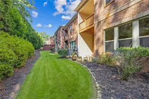 143 Barkley Ln, Sandy Springs, GA 30328 - Photo 36