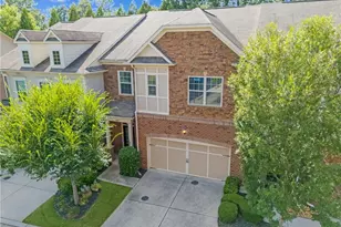 143 Barkley Ln, Sandy Springs, GA 30328 - Photo 2
