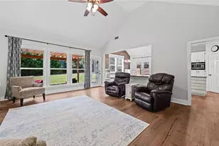 440 Allenbrook Ct, Roswell, GA 30075 - Photo 6