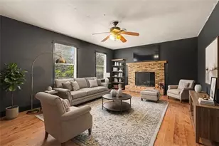 233 Elm St, Covington, GA 30014 - Photo 2