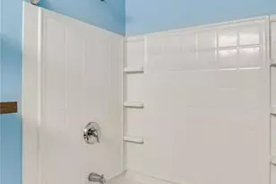 1368 Liberty Pkwy NW, Atlanta, GA 30318 - Photo 20
