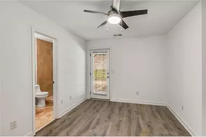 1368 Liberty Parkway NW, Atlanta, GA 30318 - Photo 28