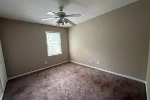 2130 Crescentview Dr, Lawrenceville, GA 30044 - Photo 10