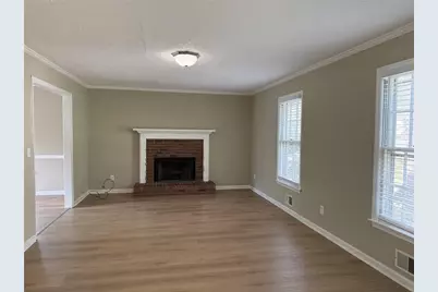2130 Crescentview Drive, Lawrenceville, GA 30044 - Photo 2
