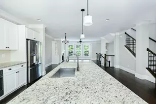 1265 Linden Ct NE, Atlanta, GA 30329 - Photo 8