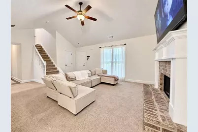 115 Brookside Ct, Lula, GA 30554 - Photo 4