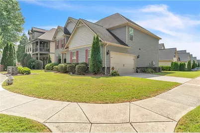 622 Mallard Cove, Loganville, GA 30052 - Photo 4