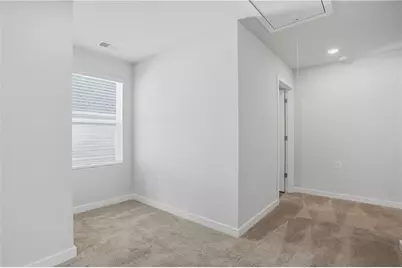 302 Glenhaven Drive, Lagrange, GA 30241 - Photo 12