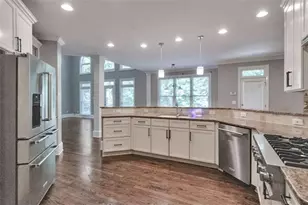1421 Castlebrooke Way, Marietta, GA 30066 - Photo 10