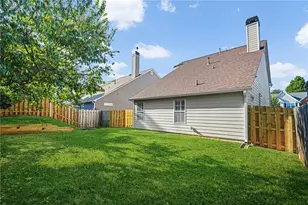 2310 Ashton Dr, Roswell, GA 30076 - Photo 4
