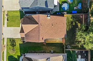 2310 Ashton Dr, Roswell, GA 30076 - Photo 24