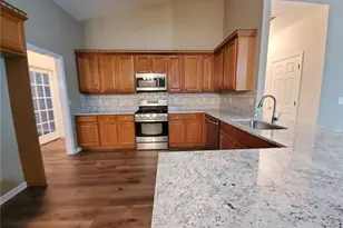 3878 Hannahberry Pl, Buford, GA 30519 - Photo 8