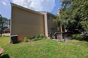 2306 Holden Way NW, Kennesaw, GA 30144 - Photo 4