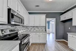 1813 Gold Finch Way, Lawrenceville, GA 30043 - Photo 12