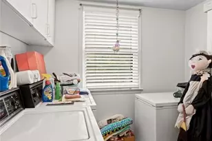2191 Brookfield Cir, Lawrenceville, GA 30043 - Photo 22