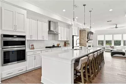 6742 Encore Boulevard, Sandy Springs, GA 30328 - Photo 10
