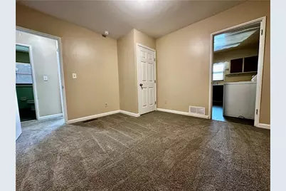 2183 Springdale Circle SW, Atlanta, GA 30315 - Photo 16