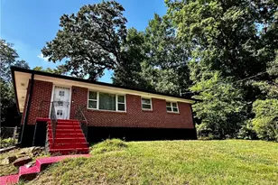 2183 Springdale Cir SW, Atlanta, GA 30315 - Photo 1