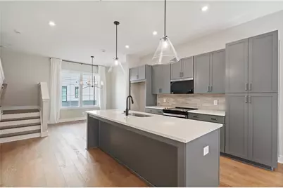 989 Bibbs Circle NW #5, Atlanta, GA 30318 - Photo 1