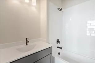 989 Bibbs Circle NW, Atlanta, GA 30318 - Photo 18