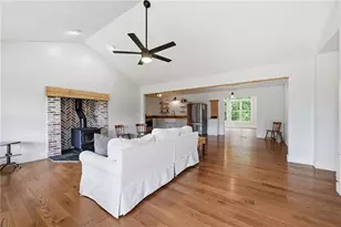5545 Odum Smallwood Rd, Gainesville, GA 30506 - Photo 4