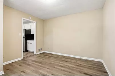 2290 Emerald Springs Drive, Decatur, GA 30035 - Photo 10