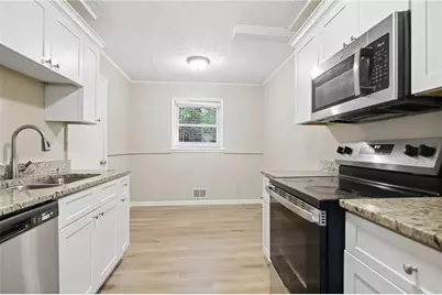 [Address not provided], Decatur, GA 30032 - Photo 10