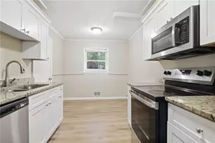 [Address not provided], Decatur, GA 30032 - Photo 10
