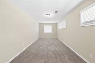 5006 Stoney Point Cir, Stone Mountain, GA 30088 - Photo 18