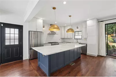 1320 Pasadena Avenue NE, Atlanta, GA 30306 - Photo 10