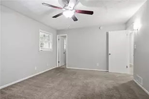 5528 Fern Creek Dr SW, Lilburn, GA 30047 - Photo 24