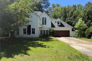 5271 Oglethorpe Ct, Powder Springs, GA 30127 - Photo 2