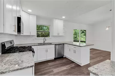 1351 Muirforest Way, Stone Mountain, GA 30088 - Photo 10