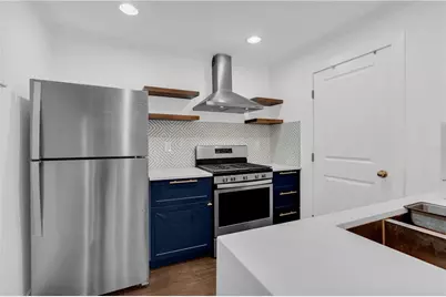 2004 River Heights Walk SE, Marietta, GA 30067 - Photo 2
