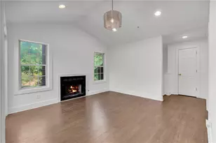 2004 River Heights Walk SE, Marietta, GA 30067 - Photo 10