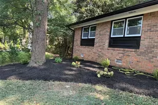 4205 Commodore Dr, Atlanta, GA 30341 - Photo 6