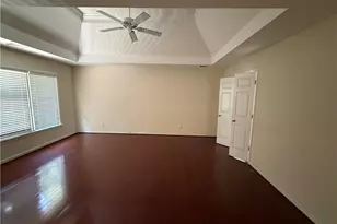 11660 Vista Forest Dr, Alpharetta, GA 30005 - Photo 4