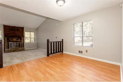 8642 Plumtree Drive, Riverdale, GA 30274 - Photo 4
