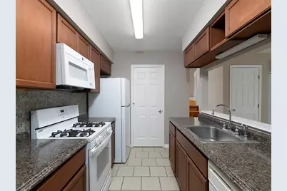1975 Cheathem Woods Drive, Marietta, GA 30008 - Photo 12