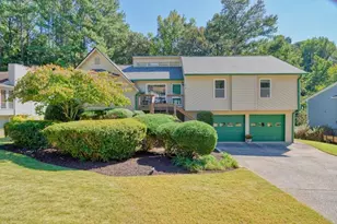 1151 Norfolk Dr NW, Acworth, GA 30102 - Photo 2