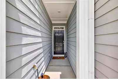 4136 Kestrel Court, Gainesville, GA 30506 - Photo 4