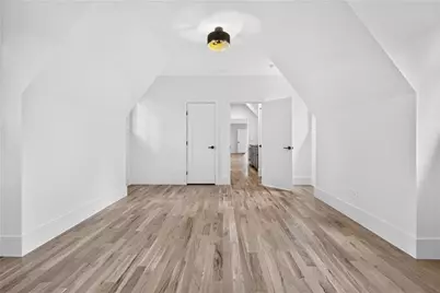 652 Timm Valley Road NE, Atlanta, GA 30305 - Photo 18