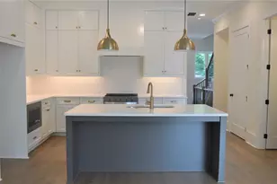 253 White St NW, Marietta, GA 30060 - Photo 2