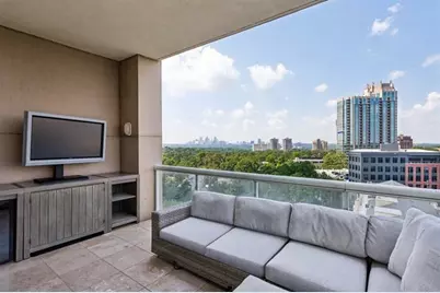 2881 Peachtree Road NE #1005, Atlanta, GA 30305 - Photo 2