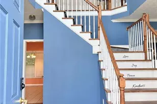 1517 Teal Dr, Lawrenceville, GA 30043 - Photo 2