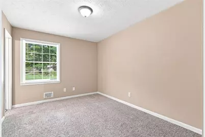 8423 Magnolia Drive, Jonesboro, GA 30238 - Photo 12
